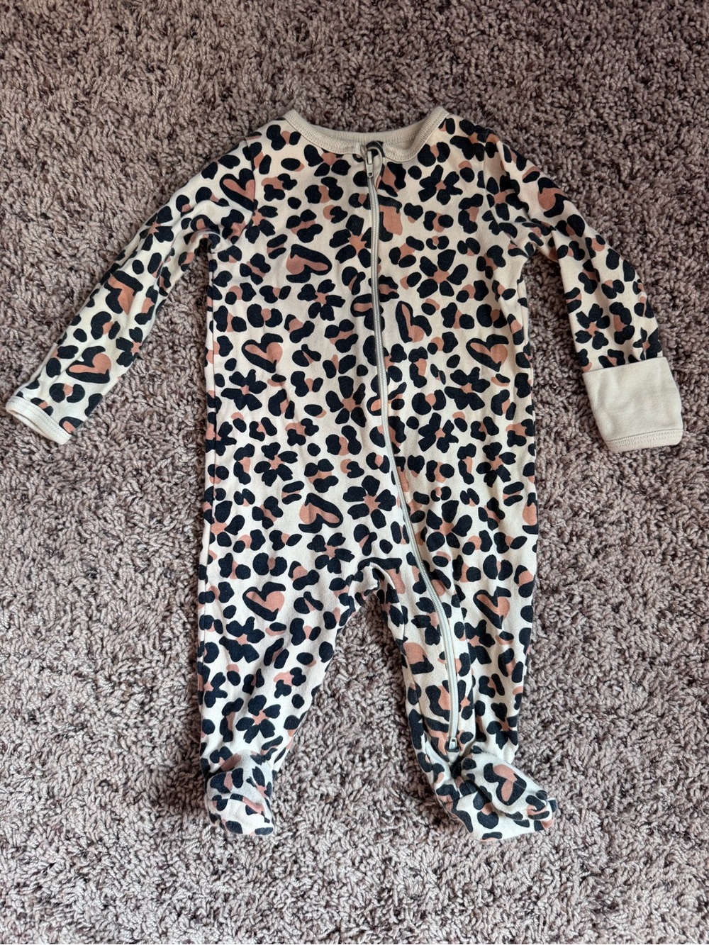 wonder nation Cream Leopard Print Footed One-Piece with Pink Hearts